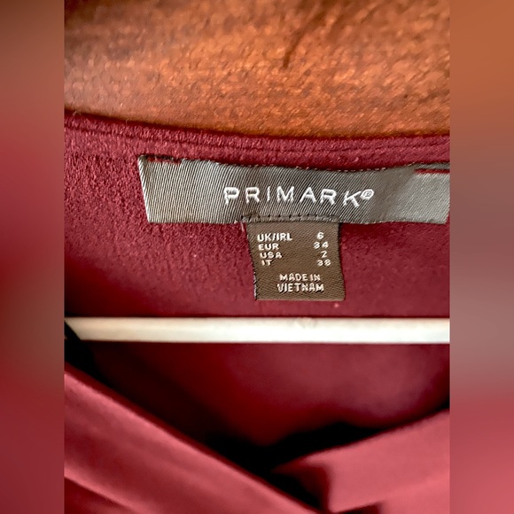 Sexy Red Dress - Picture 3 of 3